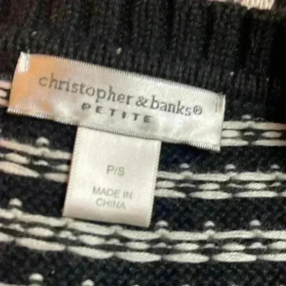 Christopher and Banks petite holiday women’s sweater vest. Petite small. - Picture 6 of 7